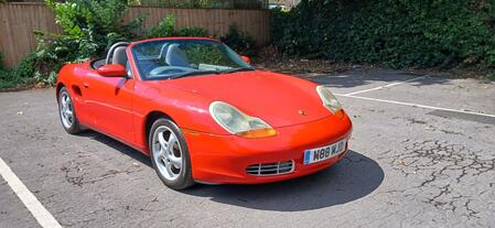 PORSCHE