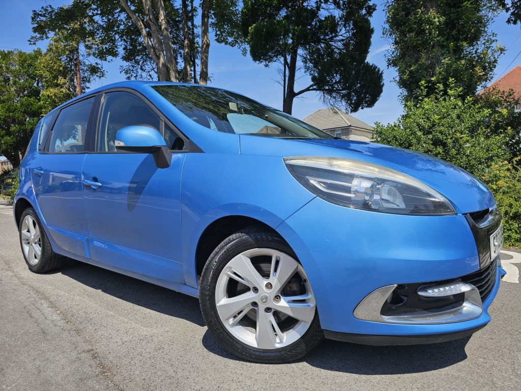 2013 Renault Scenic